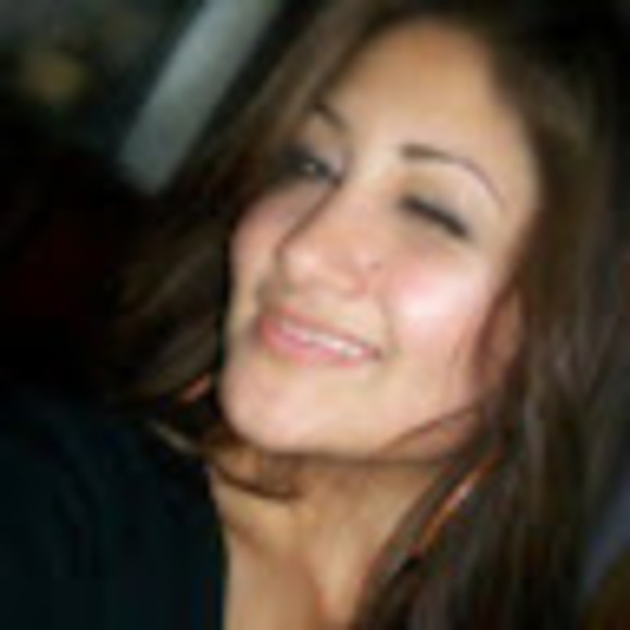 Meet your Posher, Jess - Picture 1 of 1